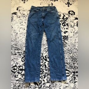 baggy 90s wrangler jeans